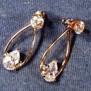 2 PCE EARRINGS, ROUND STUDS & REMOVABLE PEAR DROPS, CUBIC ZIRCONIA &  GOLD TONE,